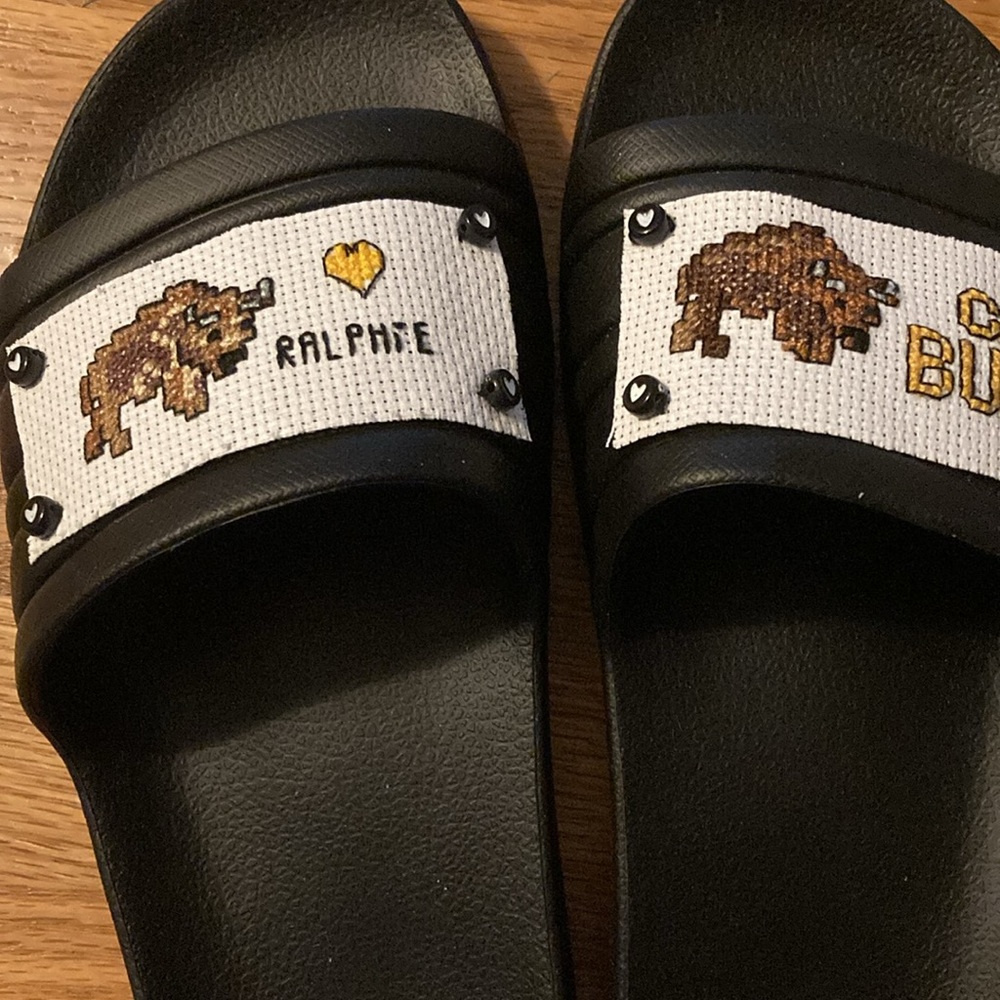 NEW CU Buffs hand sewn slides, size 8 - Picture 6 of 6